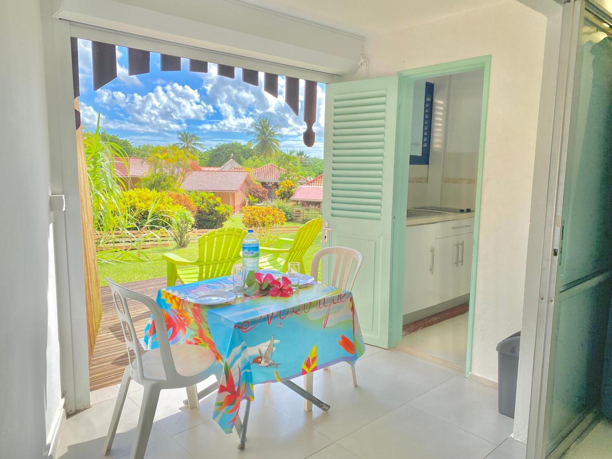 Studio Petite Plage - Pieds Dans L'Eau Sainte-Anne Exteriör bild