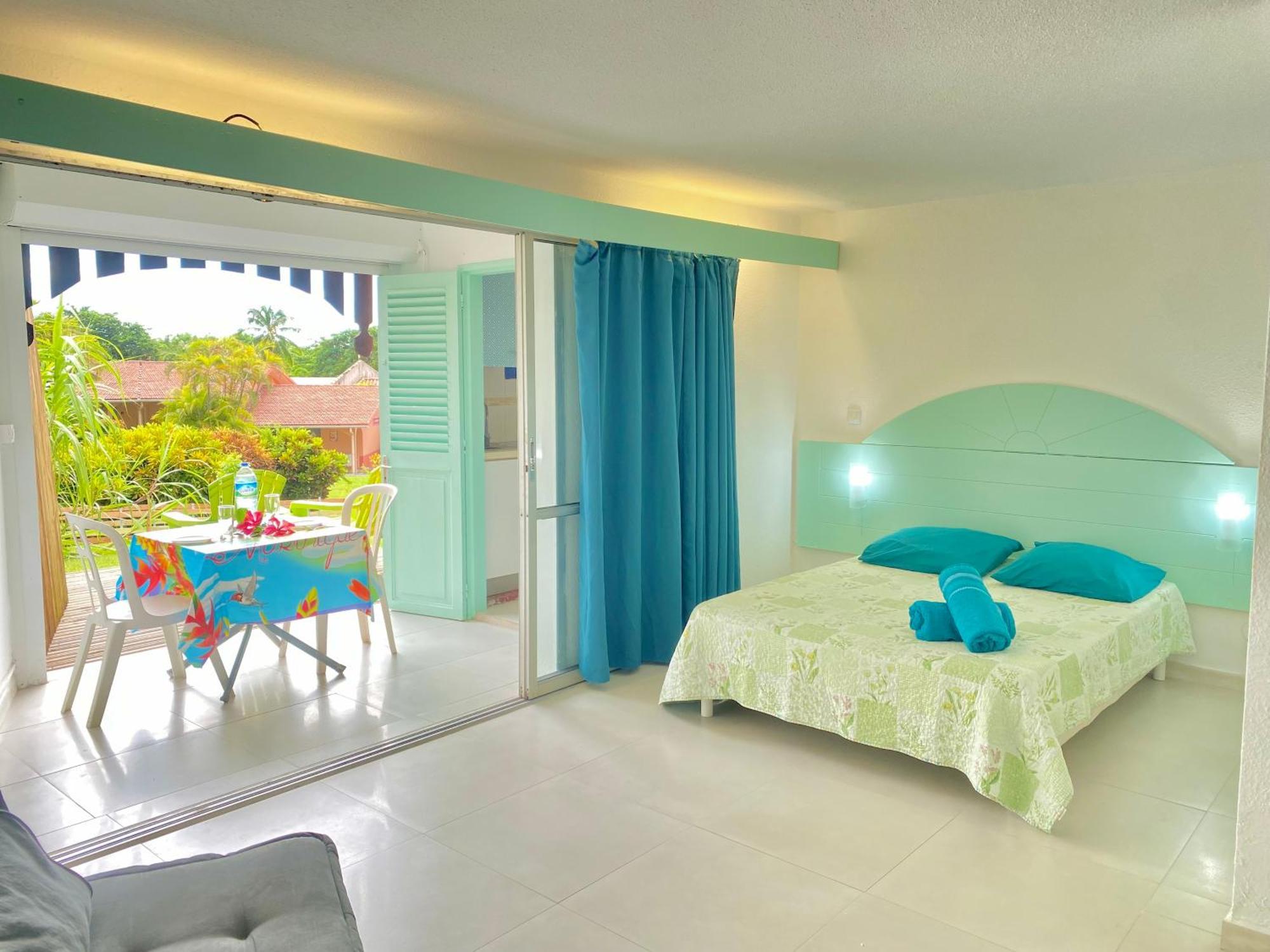 Studio Petite Plage - Pieds Dans L'Eau Sainte-Anne Exteriör bild